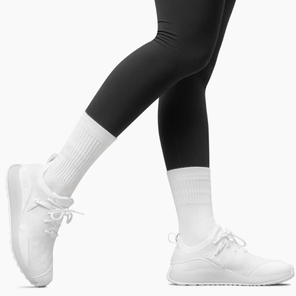 Women's HIIT Trainer | LANE EIGHT